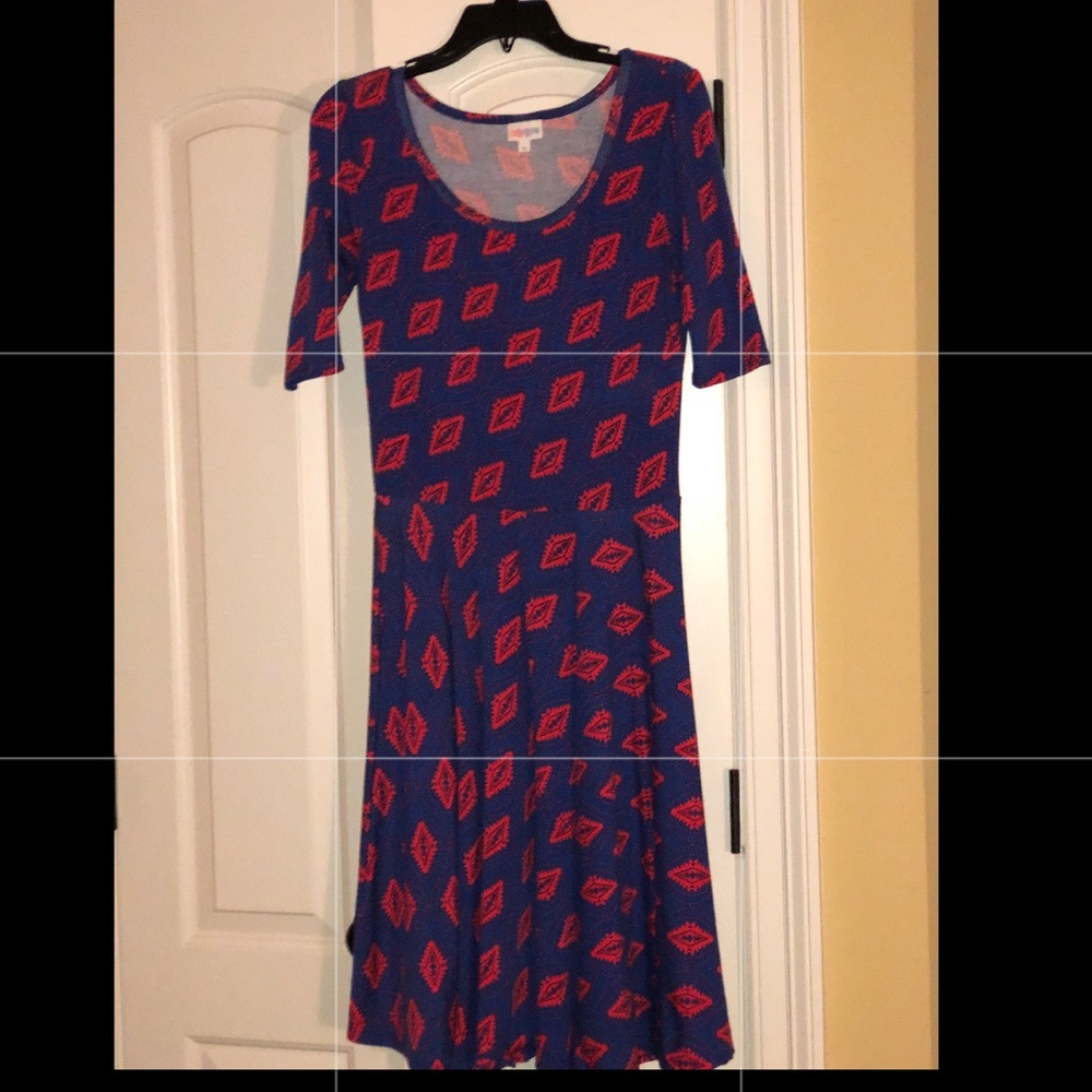 LulaRoe Nicole Size M Red and Blue Dress